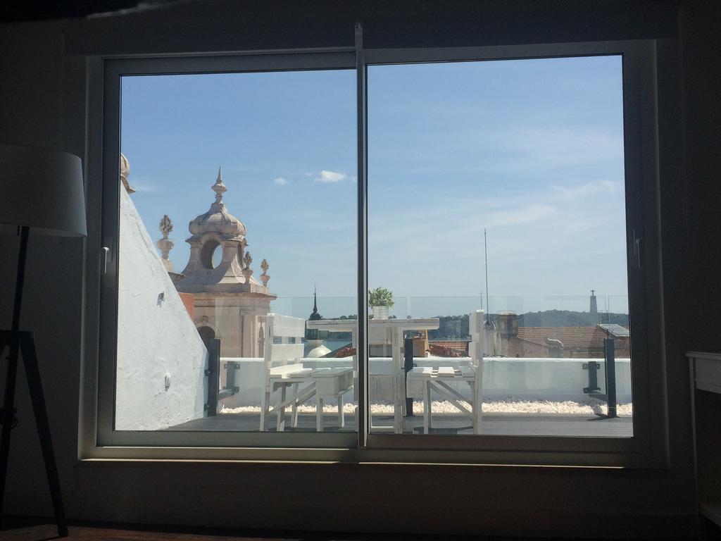 A Terrace On A Topfloor With A View Lisboa Ngoại thất bức ảnh